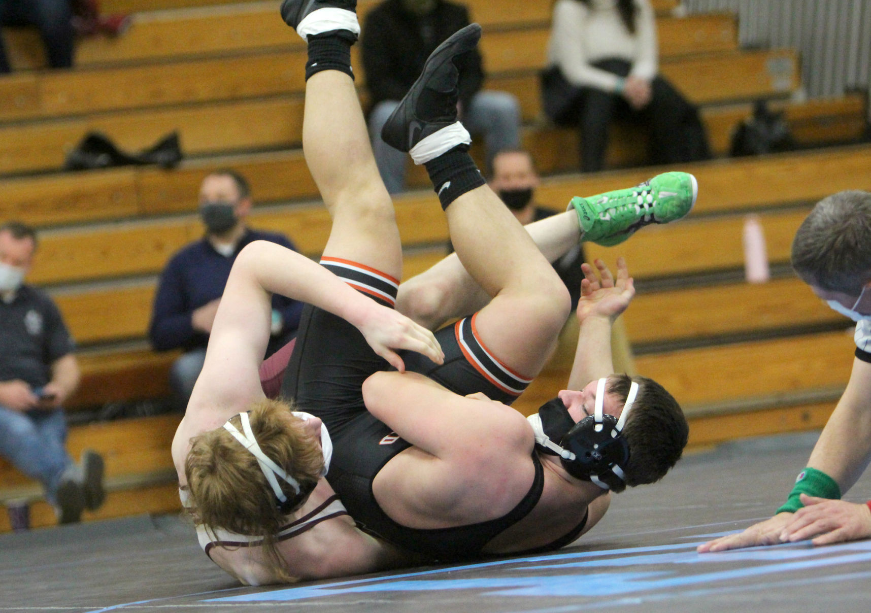 Division 1 prep wrestling sectionals at Eau Claire North 1-30-21